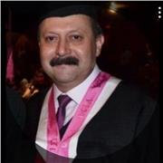 Profesor de Administración, dicto clases remoto para estudiantes de nivel superior